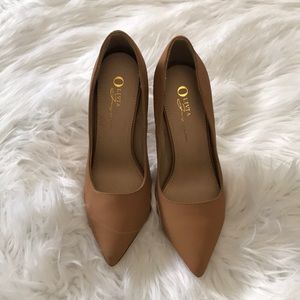Women Olivia Ferguson Pumps
